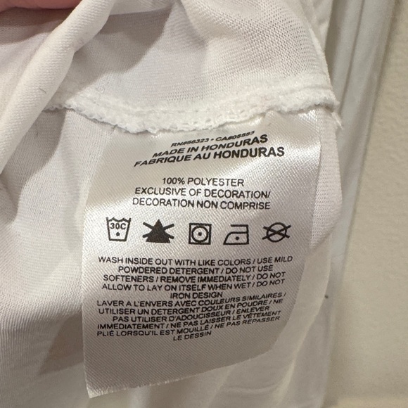 Nike Men's Classic White Long Sleeve Tee - Picture 3 of 3